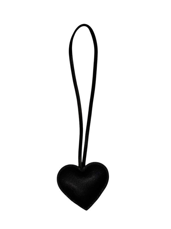 HEART BAG CHARM BLACK