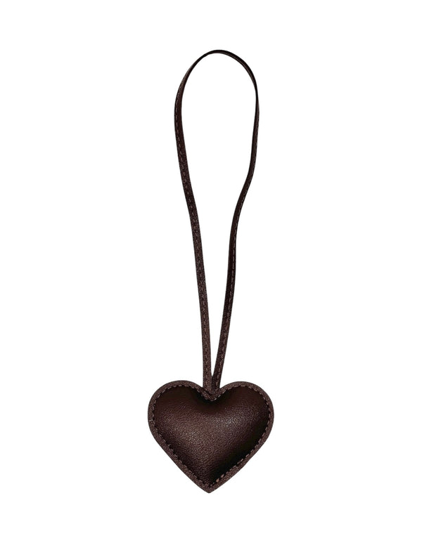 HEART BAG CHARM CHOCOLATE BROWN