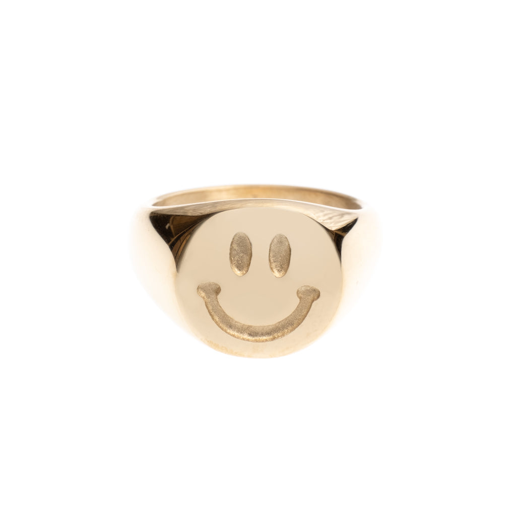 SMILEY SIGNET RING – DARK department